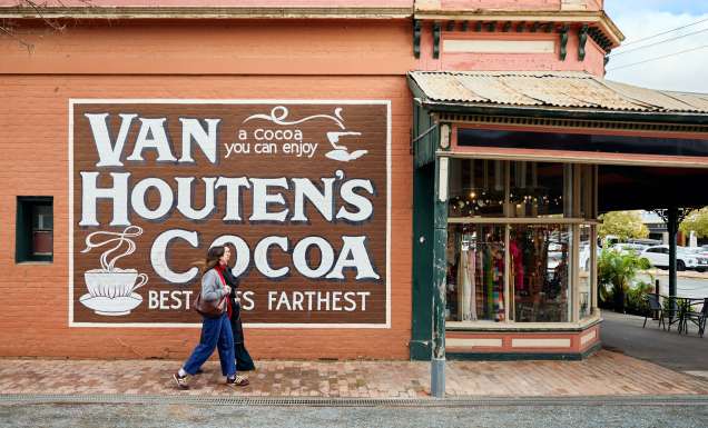 The Victorian towns to visit now that public transport is free