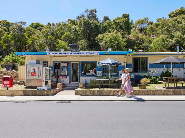 Myalup Beach General Store
