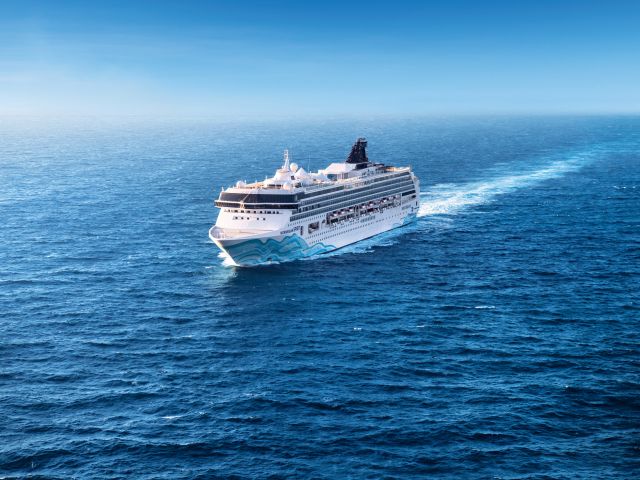 Norwegian Spirit sailing out at sea
