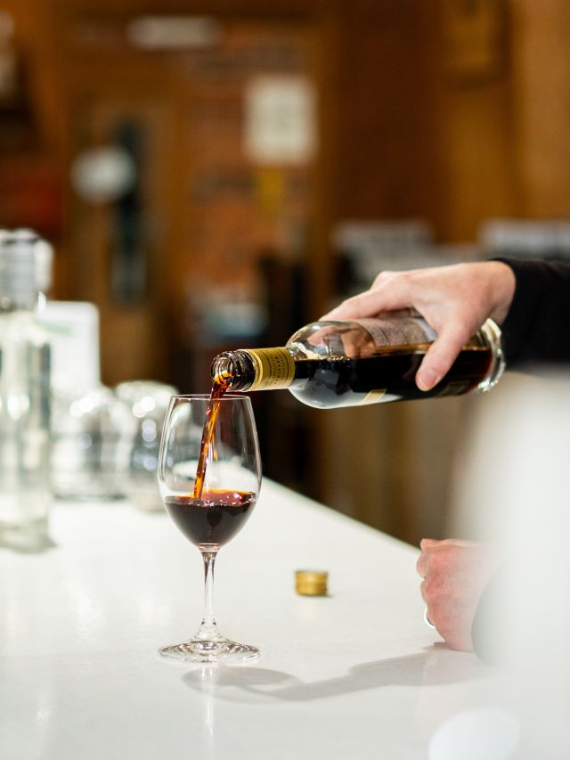 Dark Side of Wine Pfeiffers durif