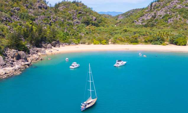pilgrim sailing magnetic island