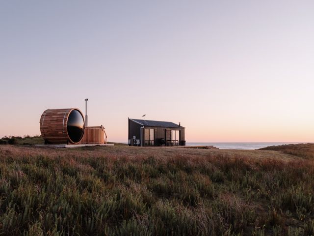 Red Rock Hut airbnb tasmania