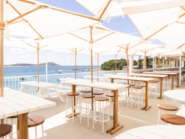 beachside dining tables at the Terrigal Pavilion, NSW