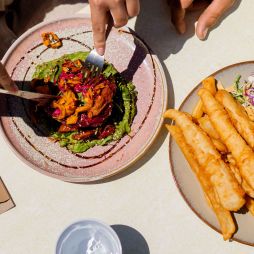 brunch at Beach Bums Cafe, Forster