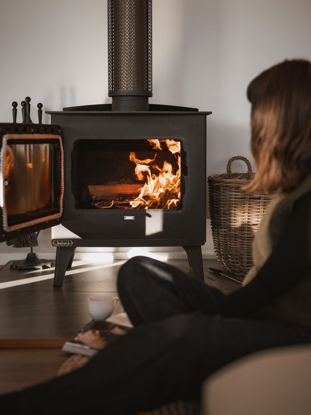 Cooinda indoor fireplace