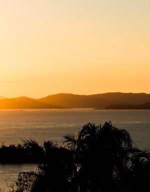 The sunset in One Tree Hill.