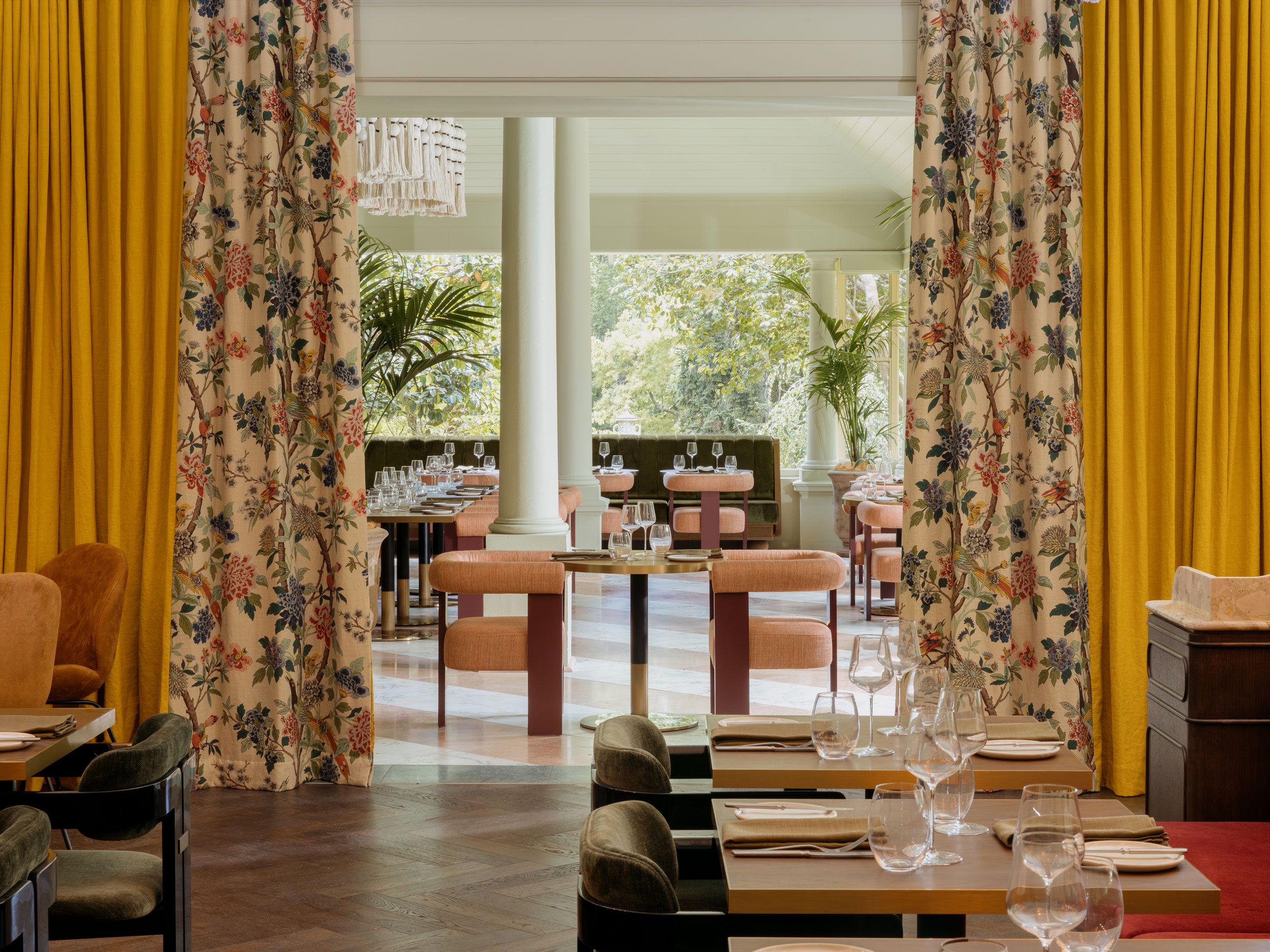 Interior of Horderns Restaurant at Ardour Milton Park