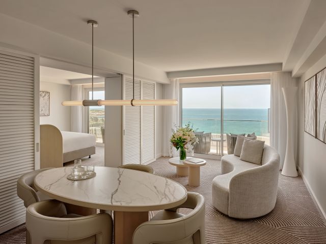 InterContinental Sydney Coogee Beach living area in Ocean Front Suite