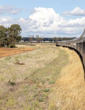 Vintage Rail Journeys Southern Aurora train travelling through nsw