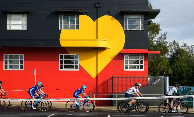 Racing on Molesworth Steet, Lismore for the BBCC Lismore Cycling Festival