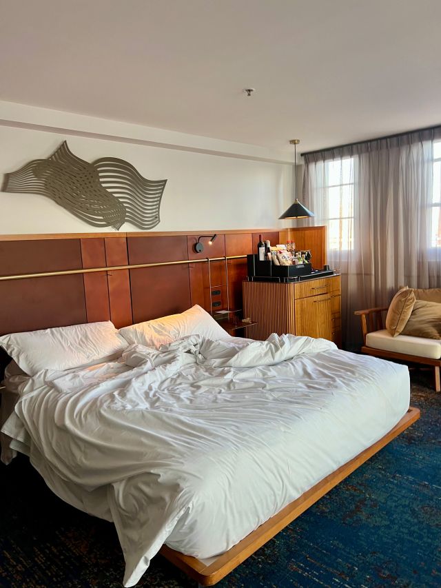 pier one Sunset Balcony Suite