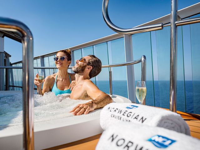 Norwegian Cruise Line Norwegian Spirit tasmania Spice H2O