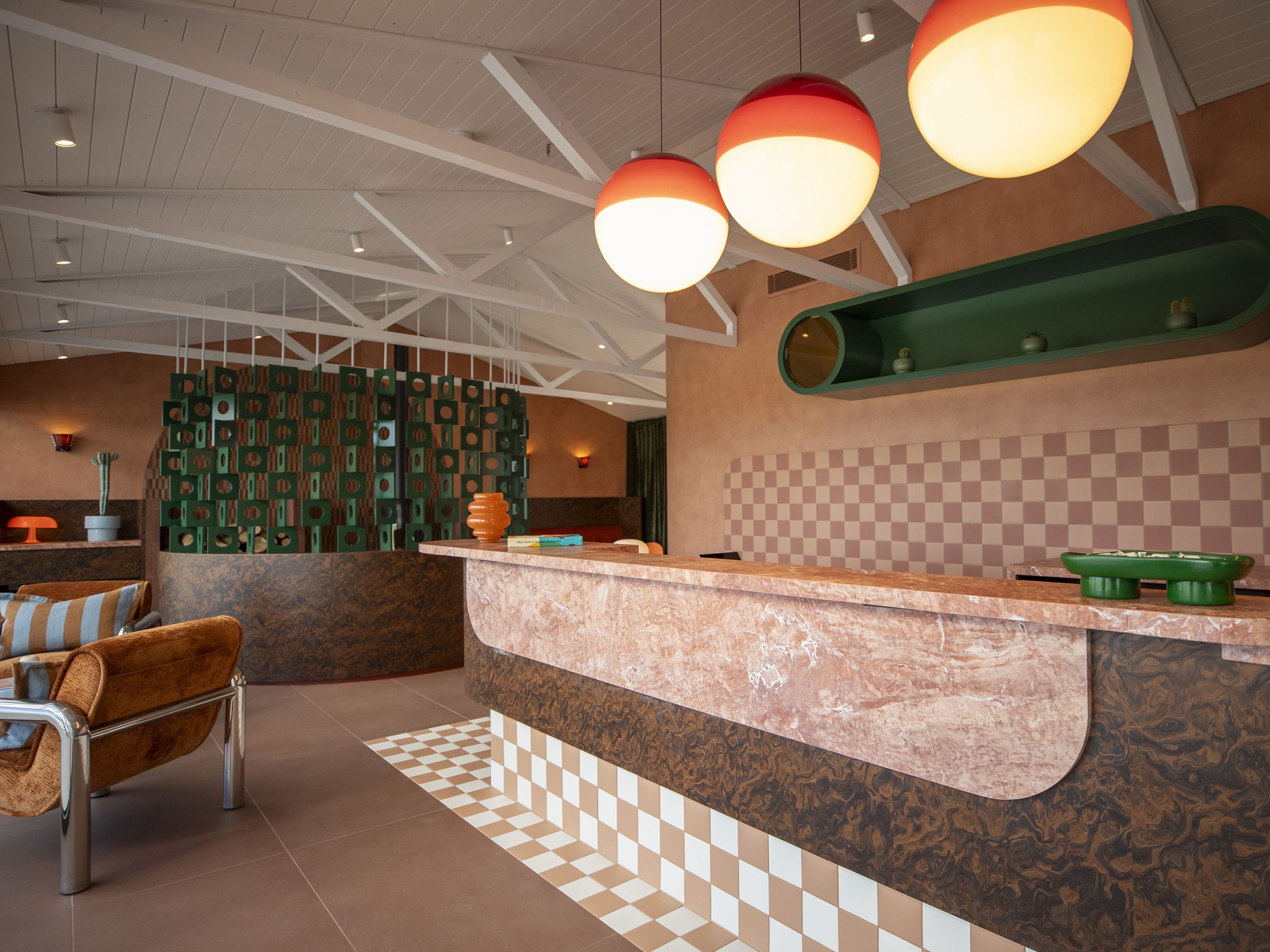 The Monty Nina reception bar
