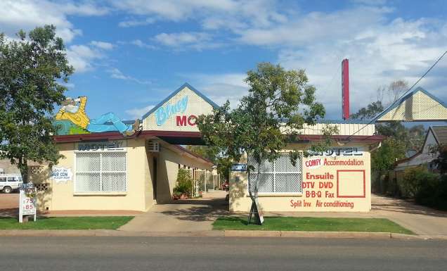 Bluey Motel, Lightning Ridge