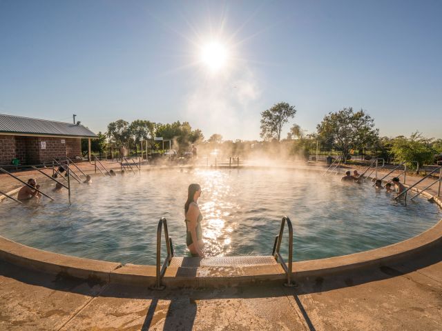 Artesian Bore Baths, Lightning Ridge