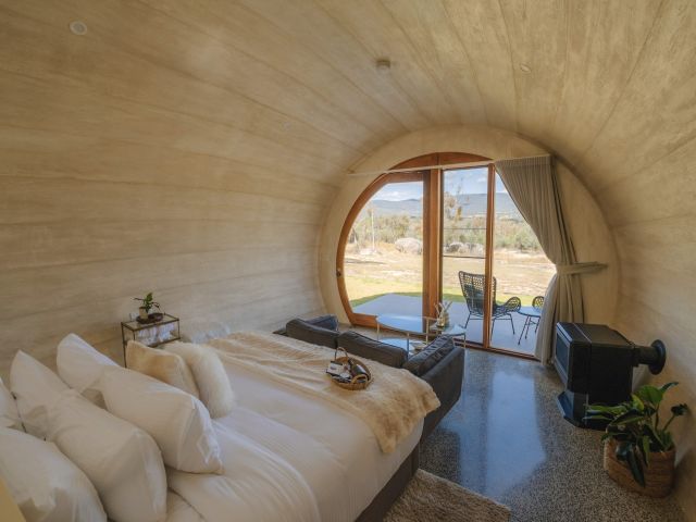 Barrel View Luxury Cabins in Queensland