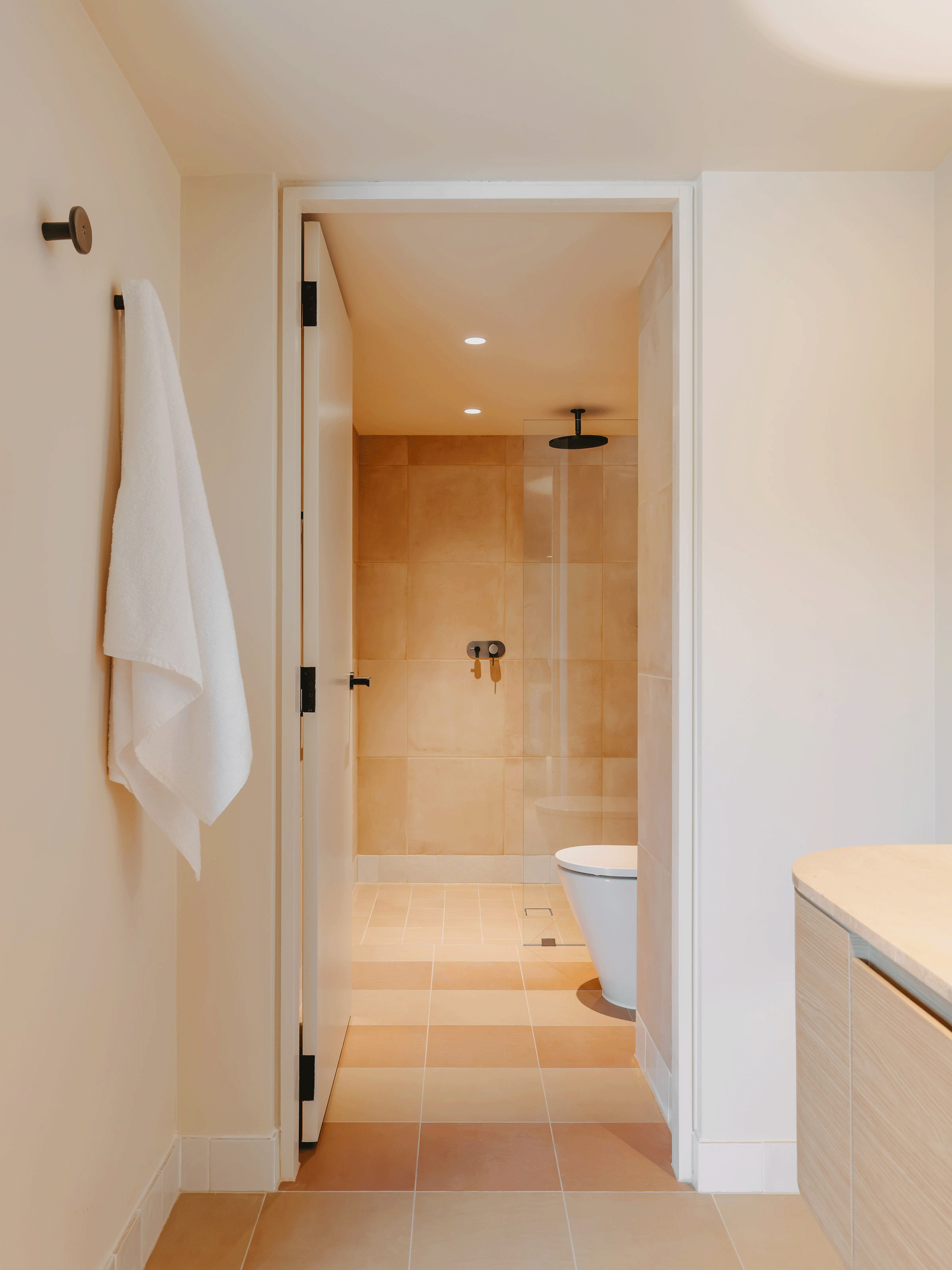 hyde hotel perth bathroom