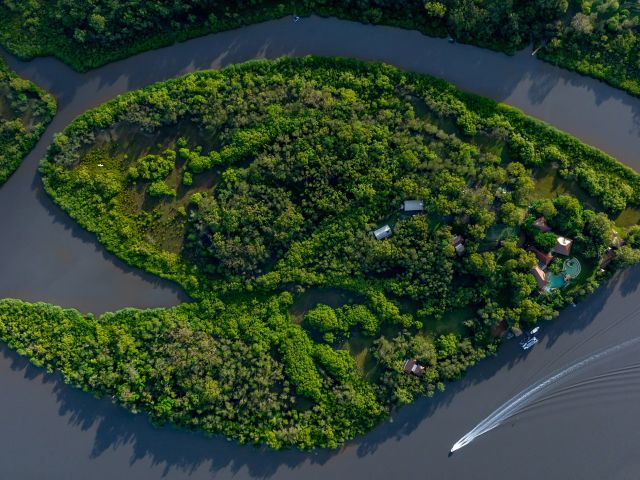 Noosa River, Makepeace Island