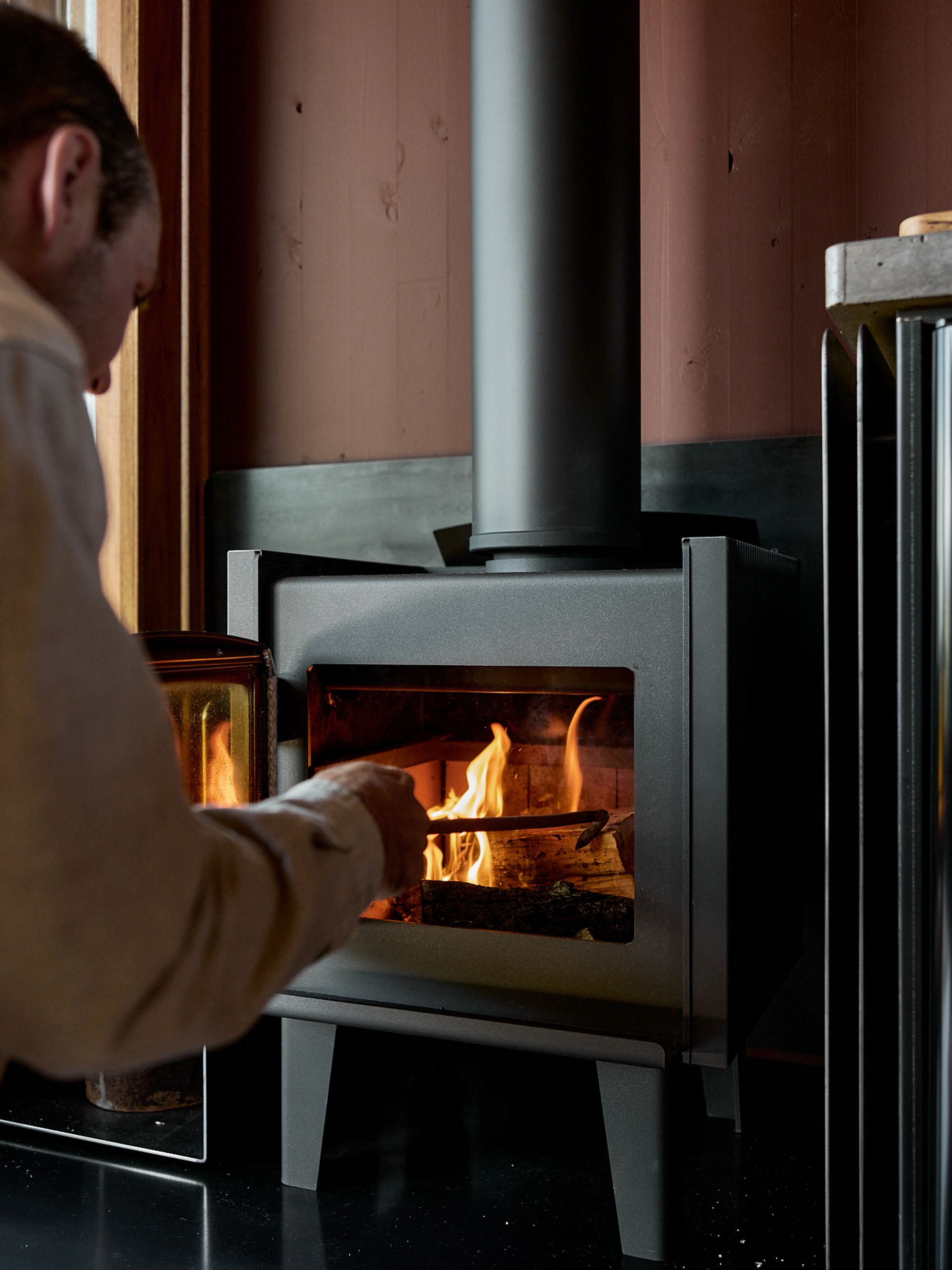 Basalt Retreat villa fireplace