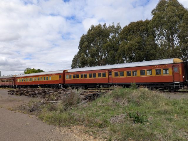 Kiama train