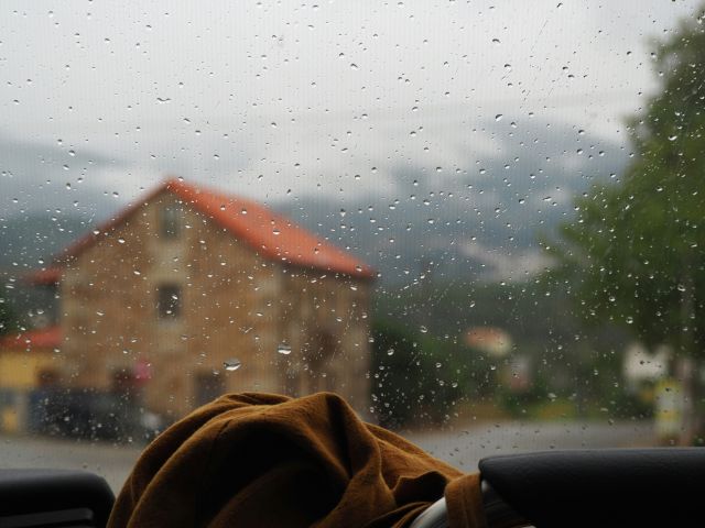 Rainy views from a cosy cabin