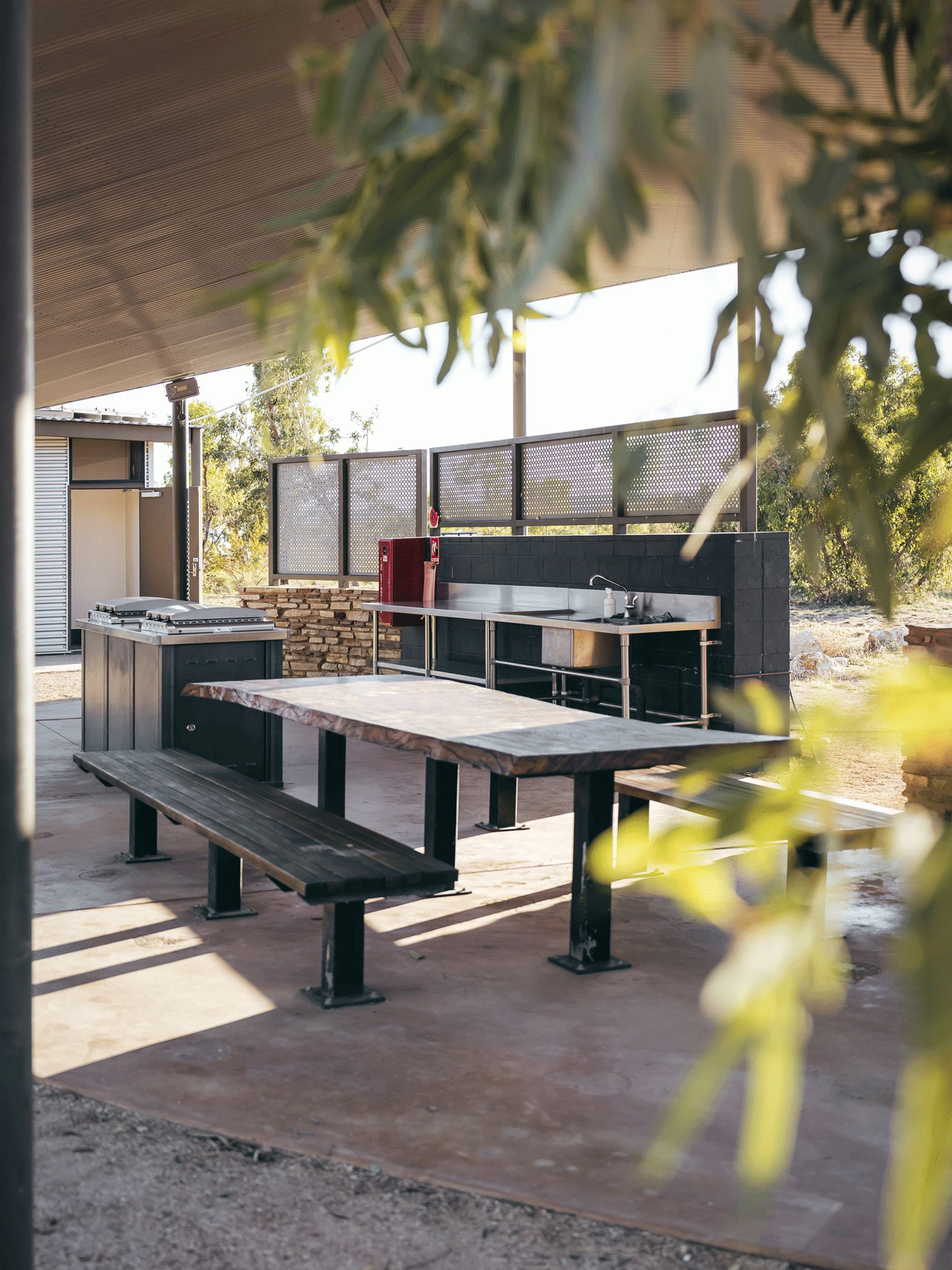 Mimbi Caves Campground