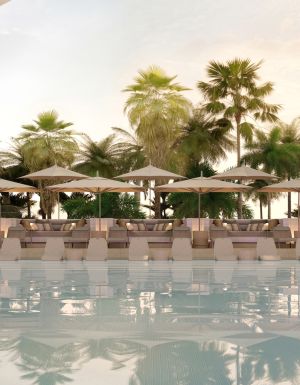 Andaz Gold Coast pool