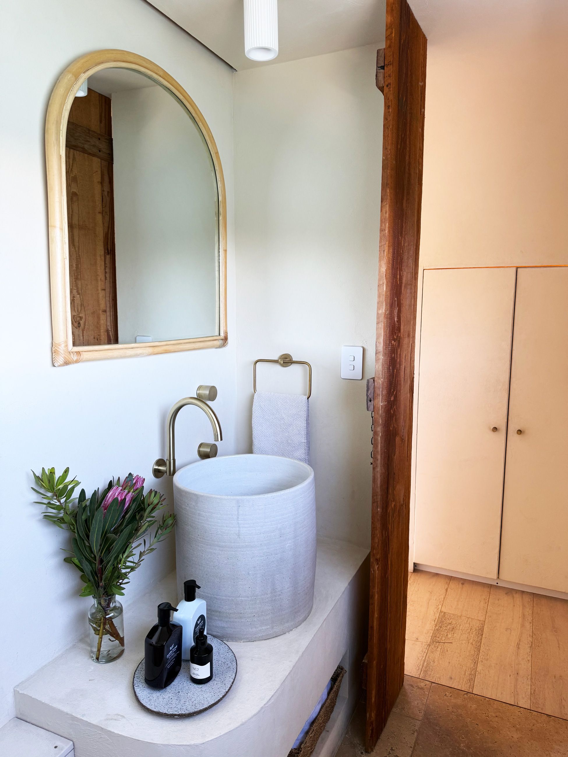Sink and wash area of the bathroom