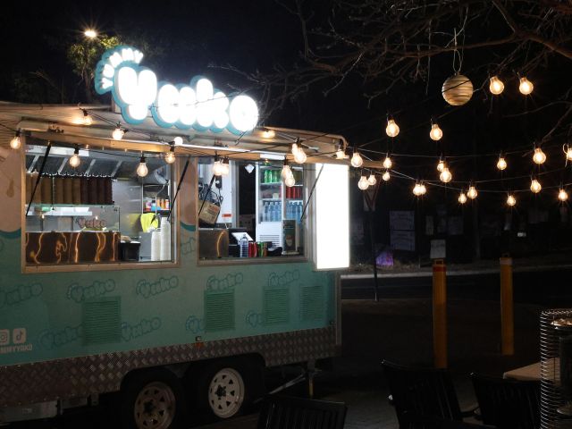 yummy yako food truck in Carnes Hill wetern sydney food truck