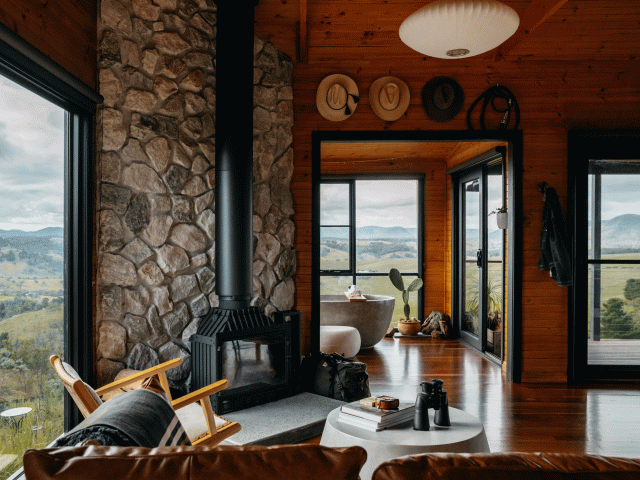 hilltop cabin mt kanimbla