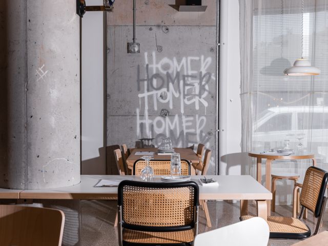 Homer Rogue Taverna cronulla