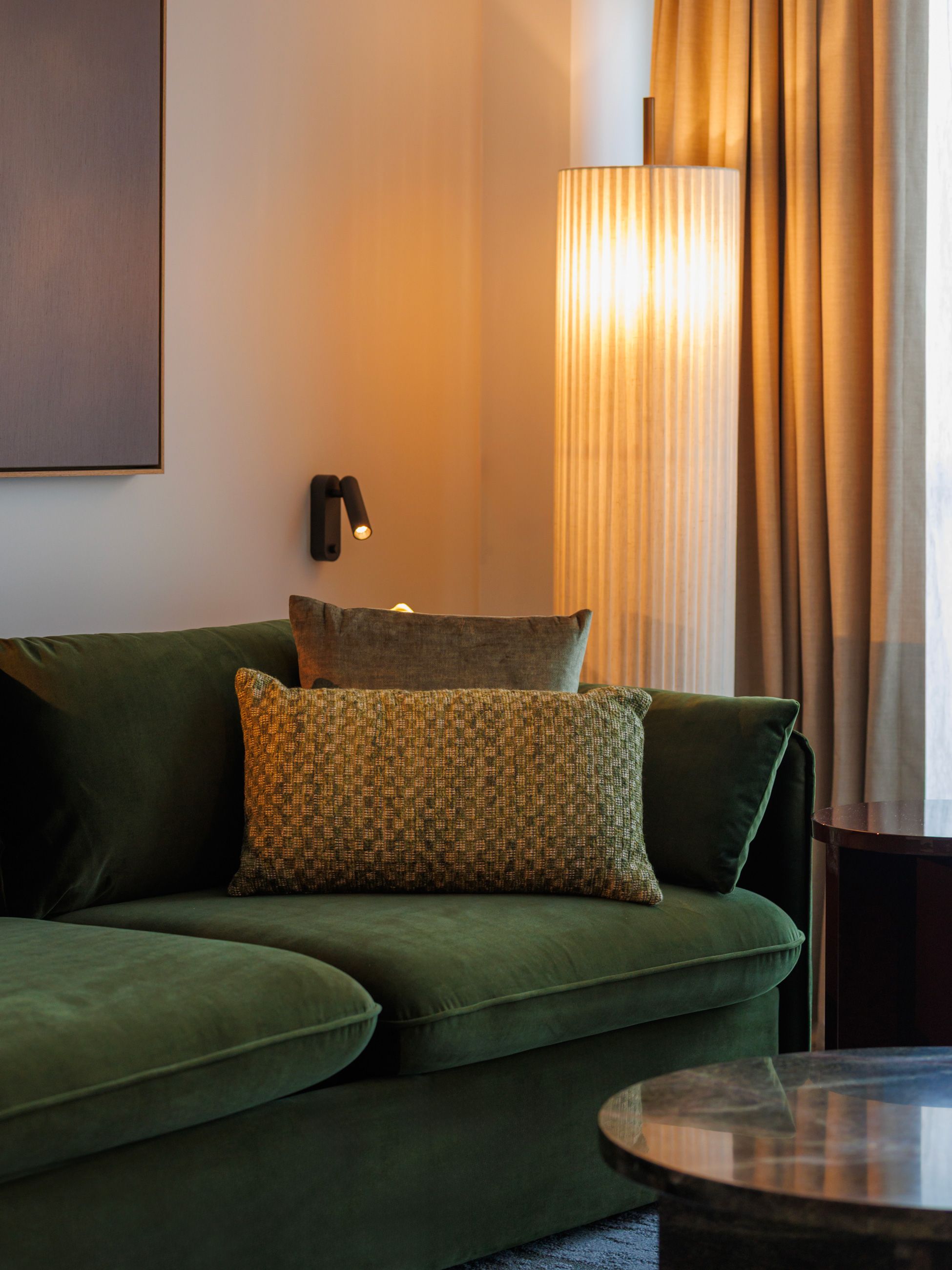 Citadines Elizabeth St Pier One Bedroom Apartment Lounge