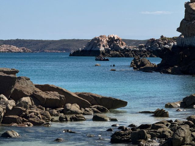 Zodiac at Silica Beach