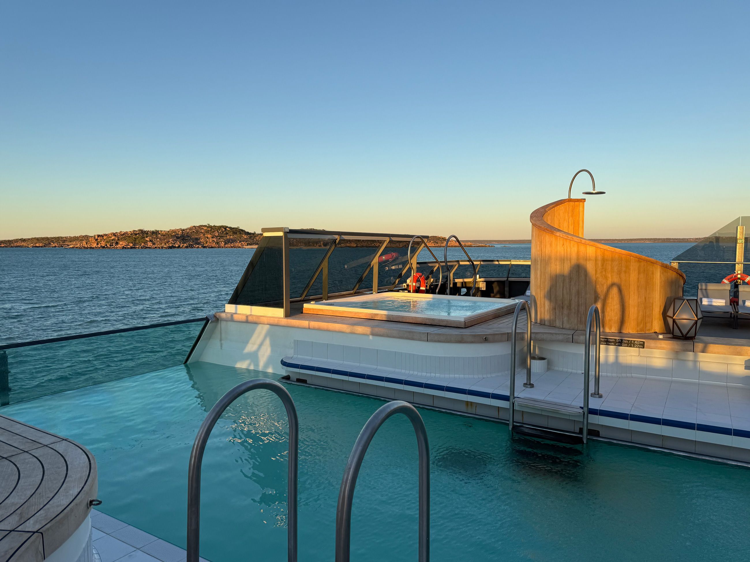 swimming pool on Seabourn Pursuit