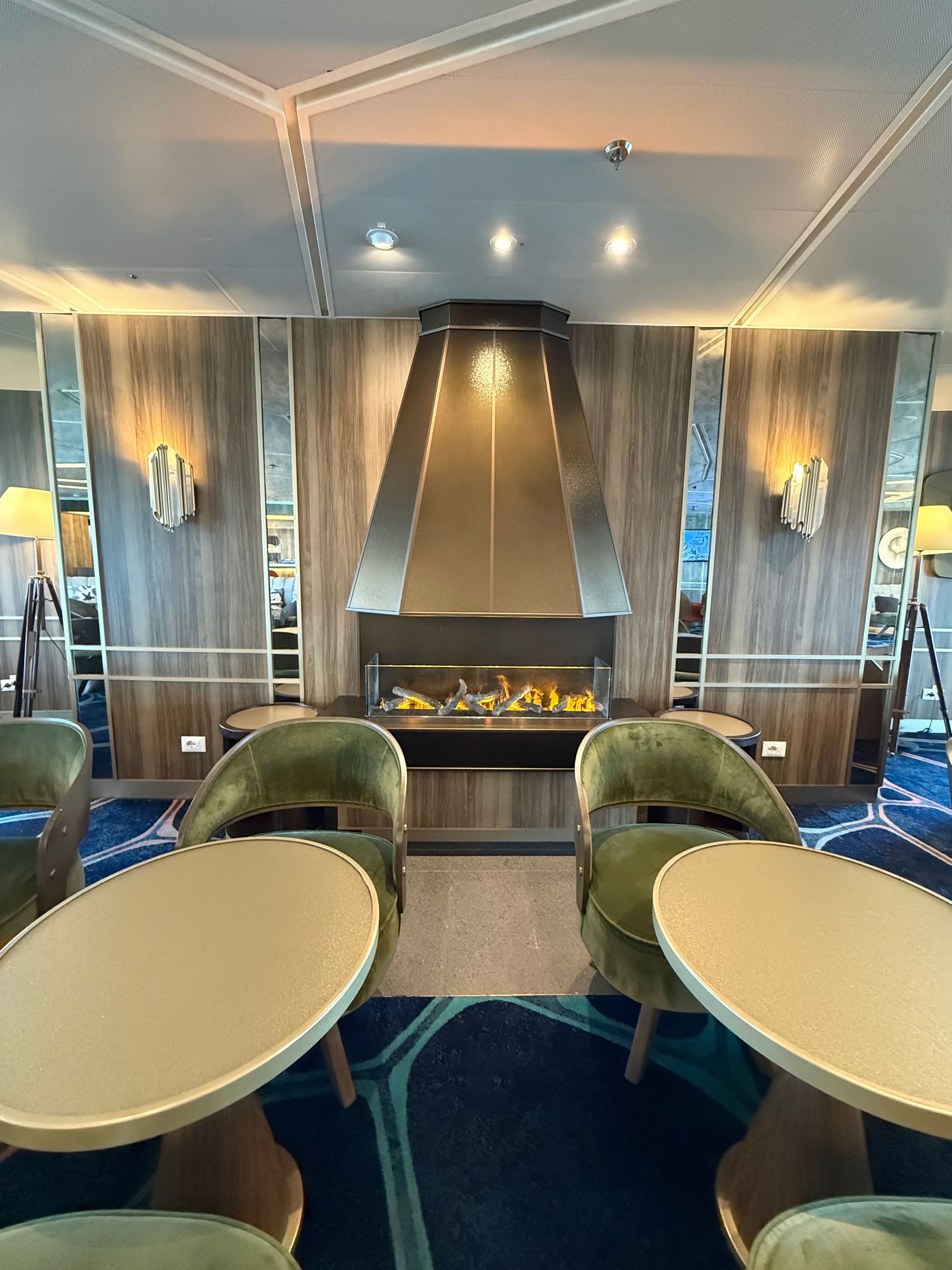 Seating areas at The Club on Seabourn Pursuit