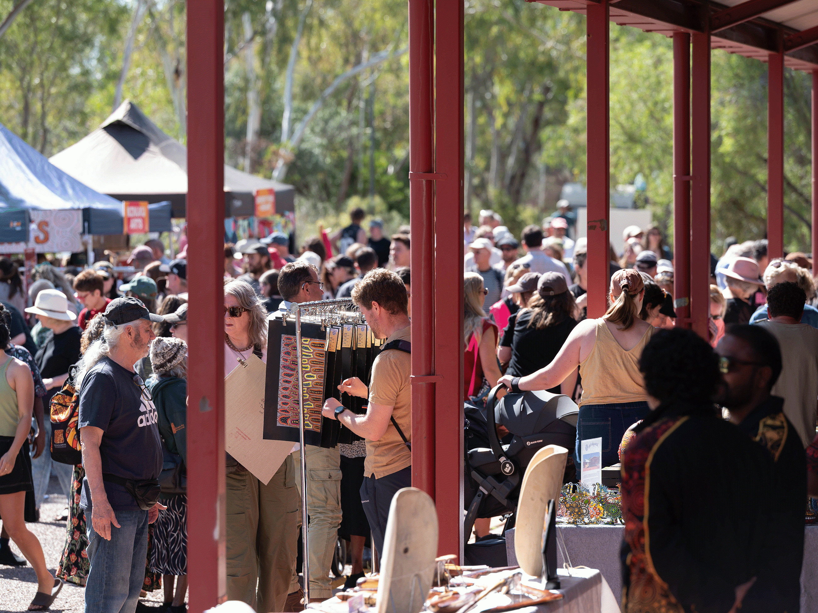 Desert Mob Art Market