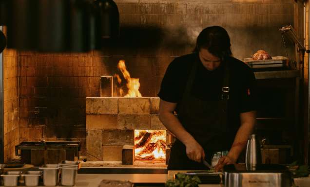 Jamie Musgrave cooking in Restaurant Botanic kitchen