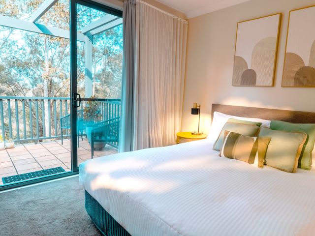 one bedroom villa at Avani Cypress Lakes Resort